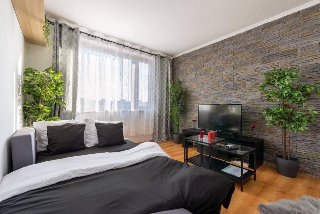 Spacious And Bright Flat Between Airport & Center Apartment Budapest Exterior photo
